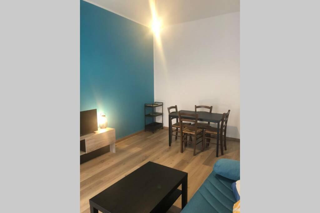 La Maison Bleue Sul Naviglio Corsico Exteriör bild